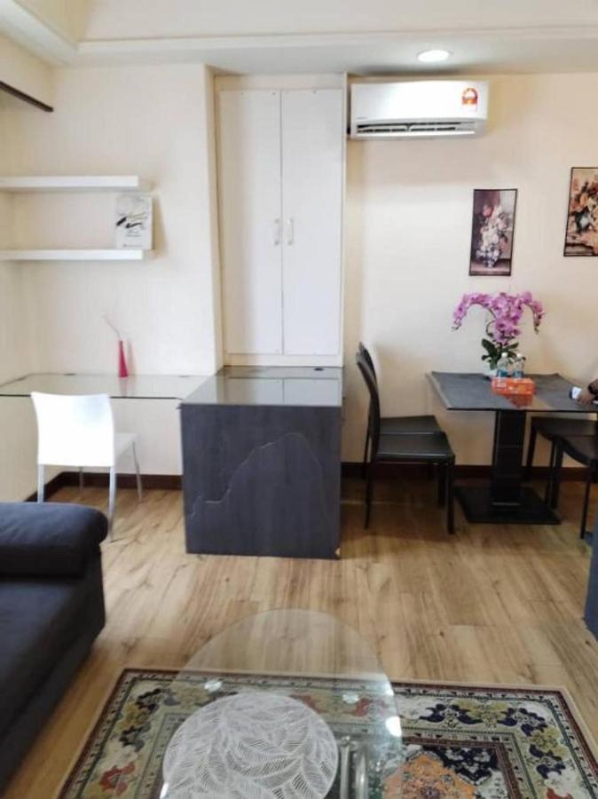 Suites At Times Square Kl กัวลาลัมเปอร์ ภายนอก รูปภาพ